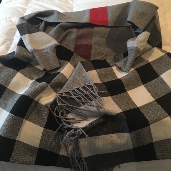 pretty persuasions wrap with sleeves